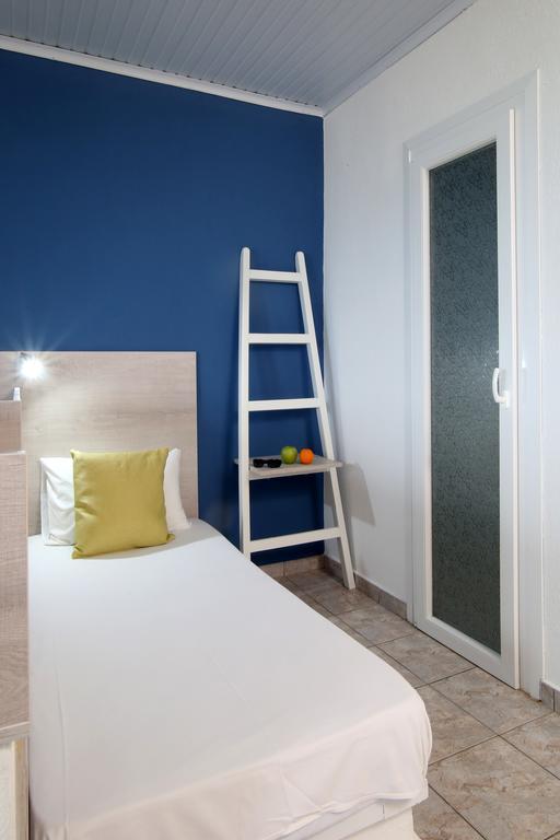 Ermioni Apartments Vrasná Eksteriør billede