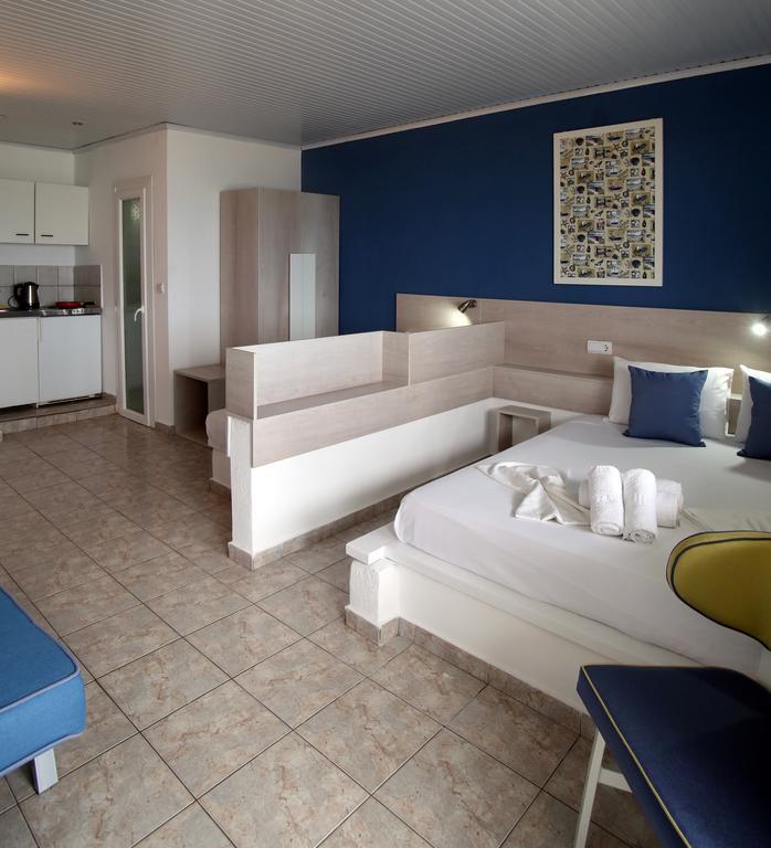 Ermioni Apartments Vrasná Eksteriør billede